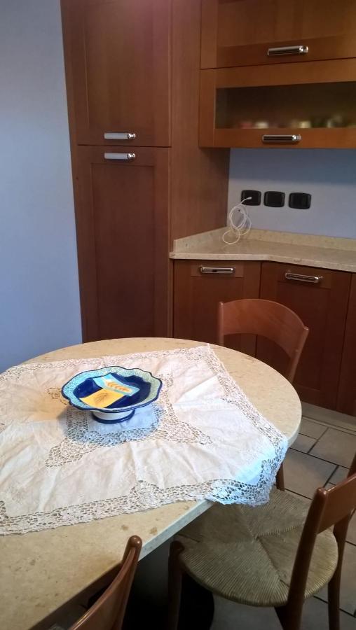 Apartamento La Casa Dei Dalmass Vernante Exterior foto