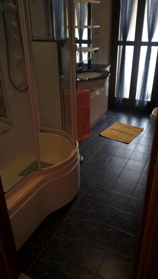 Apartamento La Casa Dei Dalmass Vernante Exterior foto